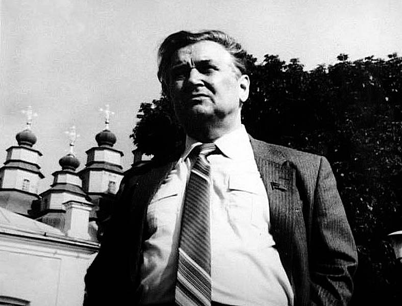 Олесь Гончар