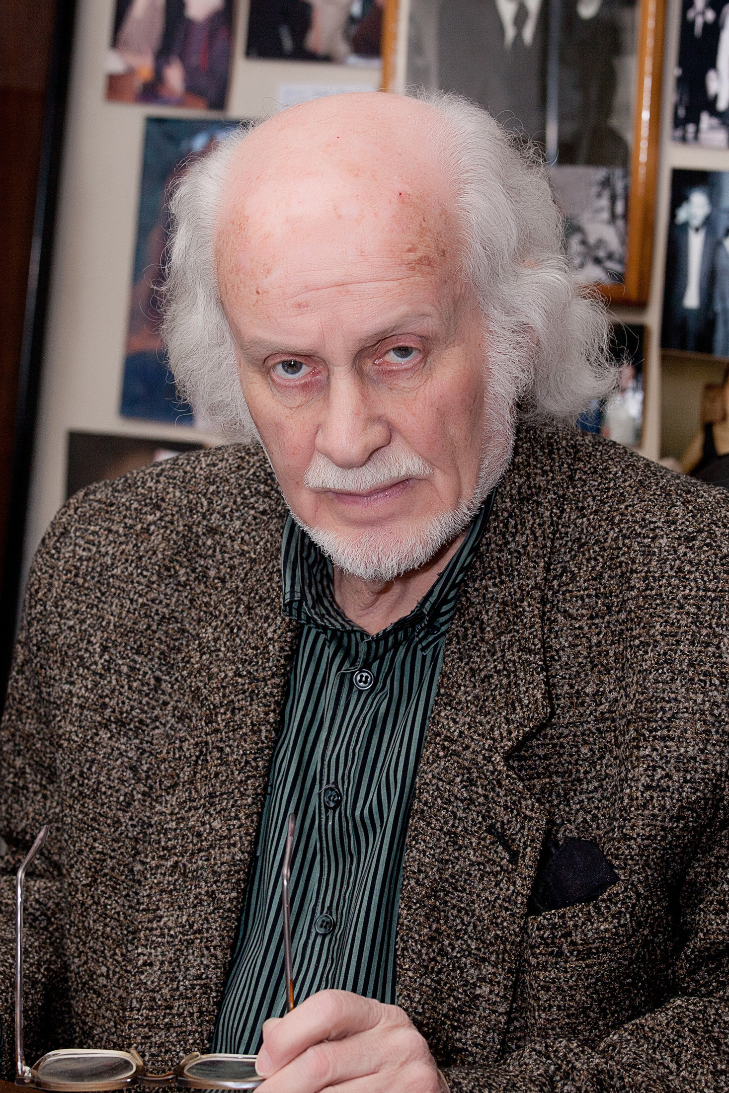 Едуард Митницький Едуард Митницький