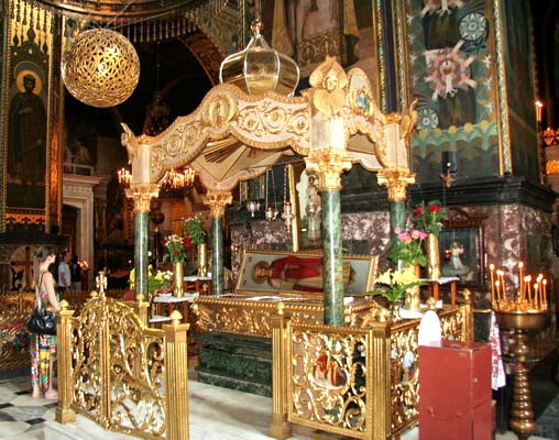 Мощи св.Варвары во Володимирівскому соборе м.Києва Мощи св.Варвары во Володимирівскому соборе м.Києва