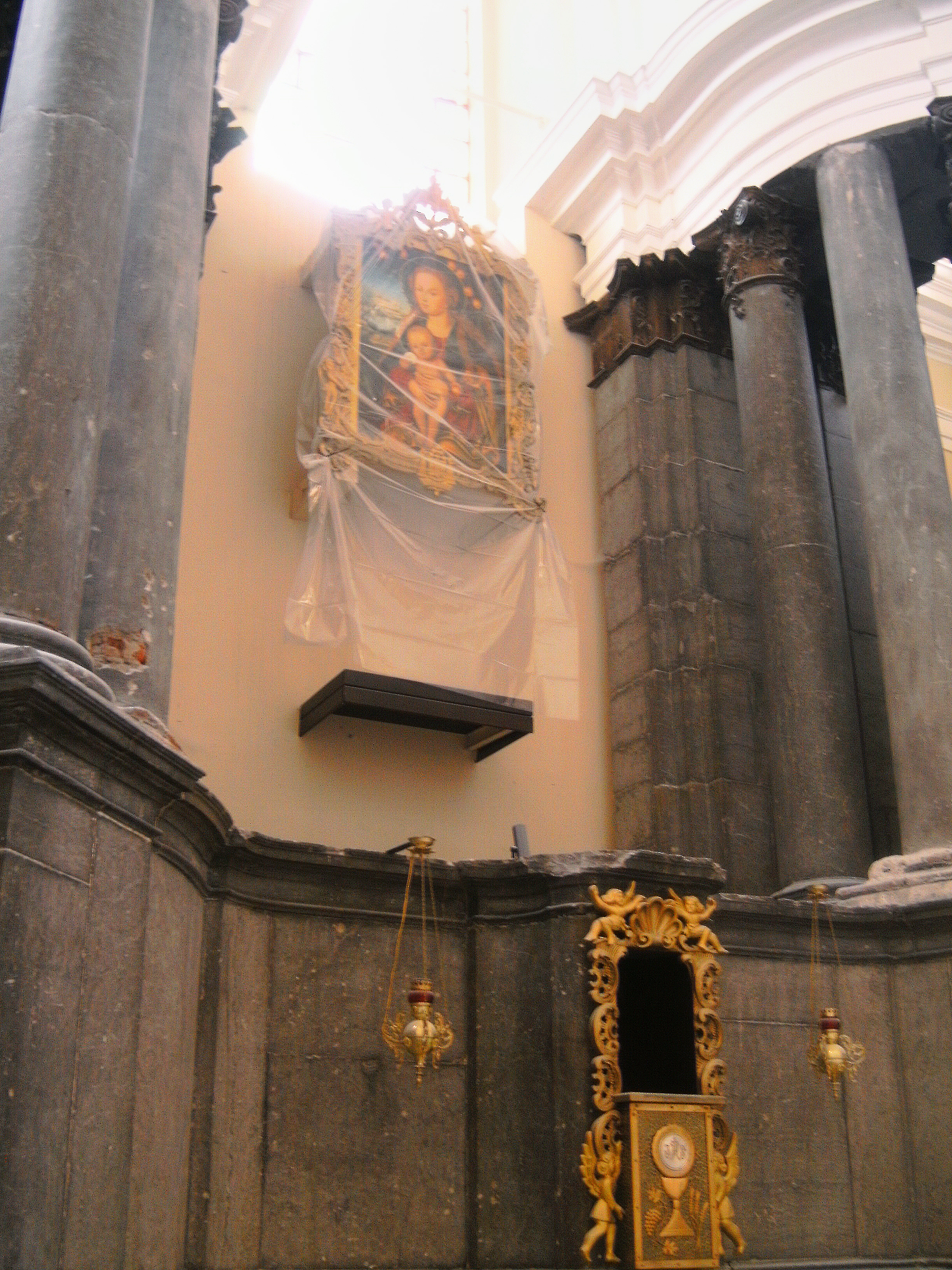 Інтер'єр костелу Інтер'єр костелу