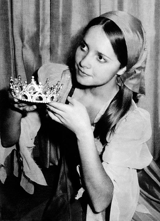 Квитка в школьном спектакле