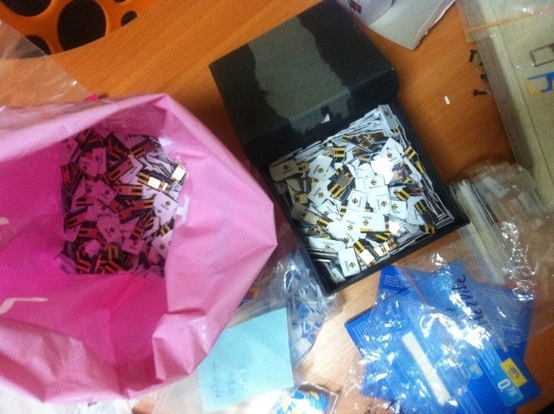 У зловмисників вилучили 30 тисяч сім-карт