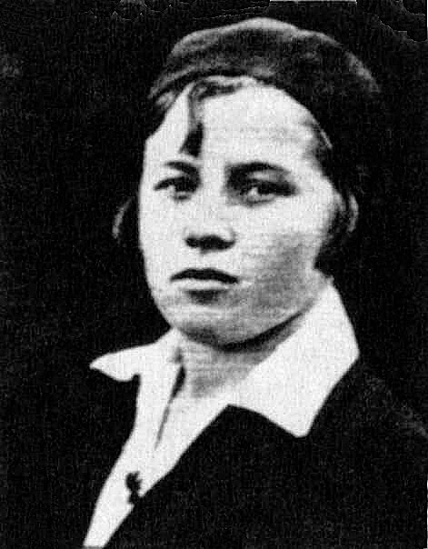 Іраїда Фітільова, дочка М. Хвильового - у рік закінчення середньої школи, 1937 р.