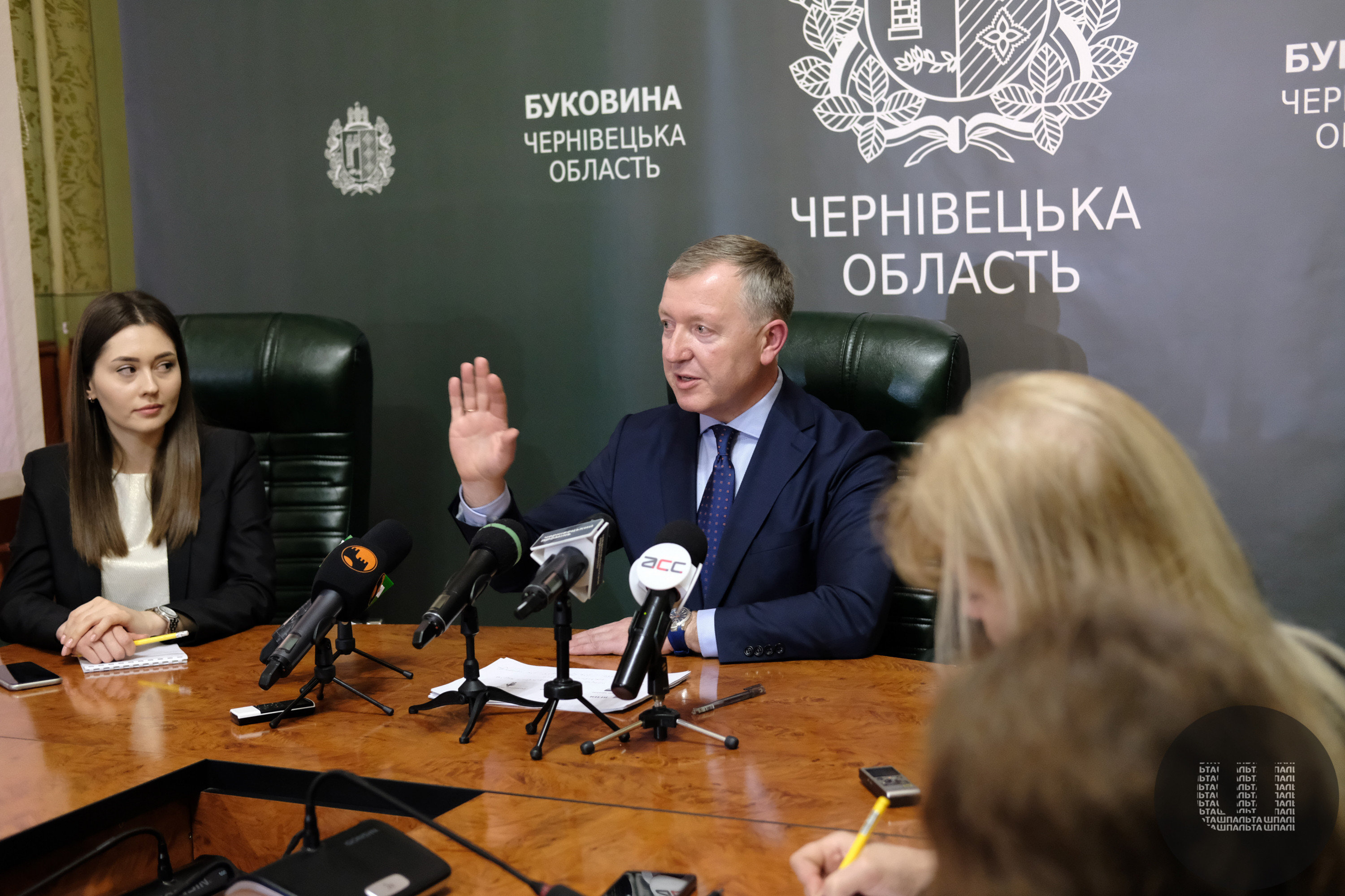 Глава Черновицкой ОГА Сергей Осачук