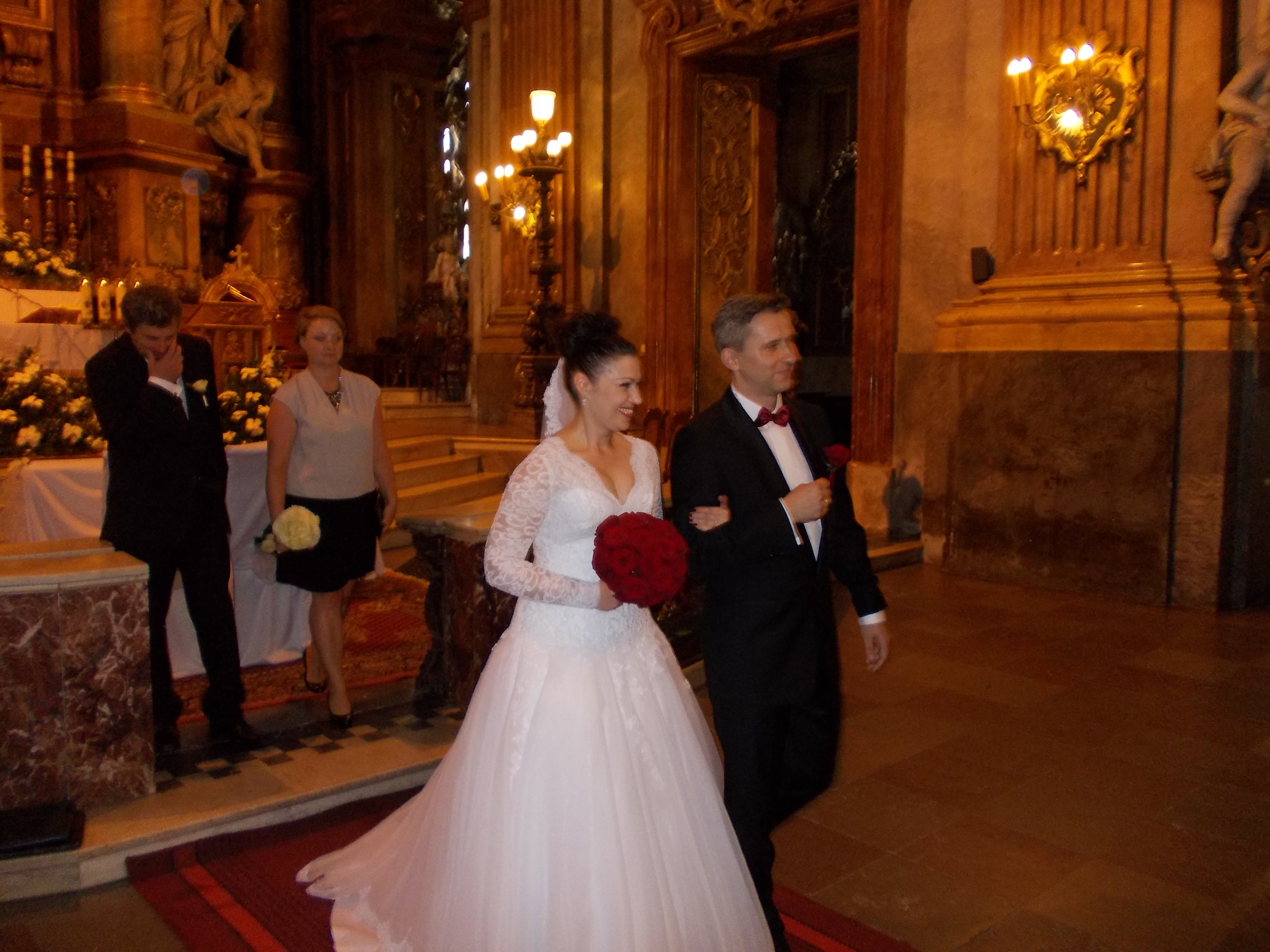 Щасливі молодята Аня і Кшись Шимоняки Щасливі молодята Аня і Кшись Шимоняки