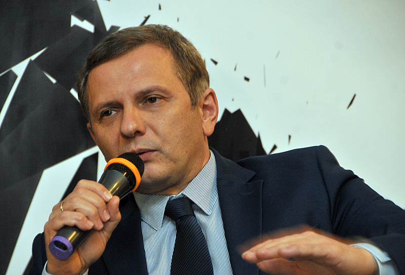 Олег УСТЕНКО Олег УСТЕНКО