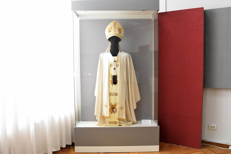 Облачення папи римського Іоанна Павла ІІ