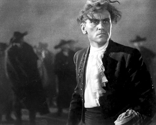 Актер Бернхард Минетти