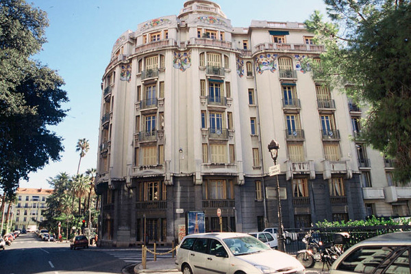 Перлина Ніцци Перлина Ніцци