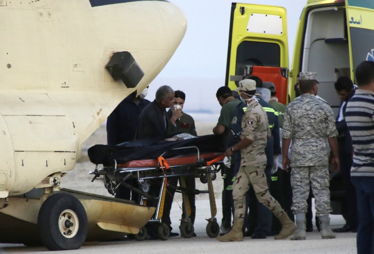 Авиакатастрофа в Египте: Тела погибших в авиакатастрофе на Синае везут в Каир — Мир