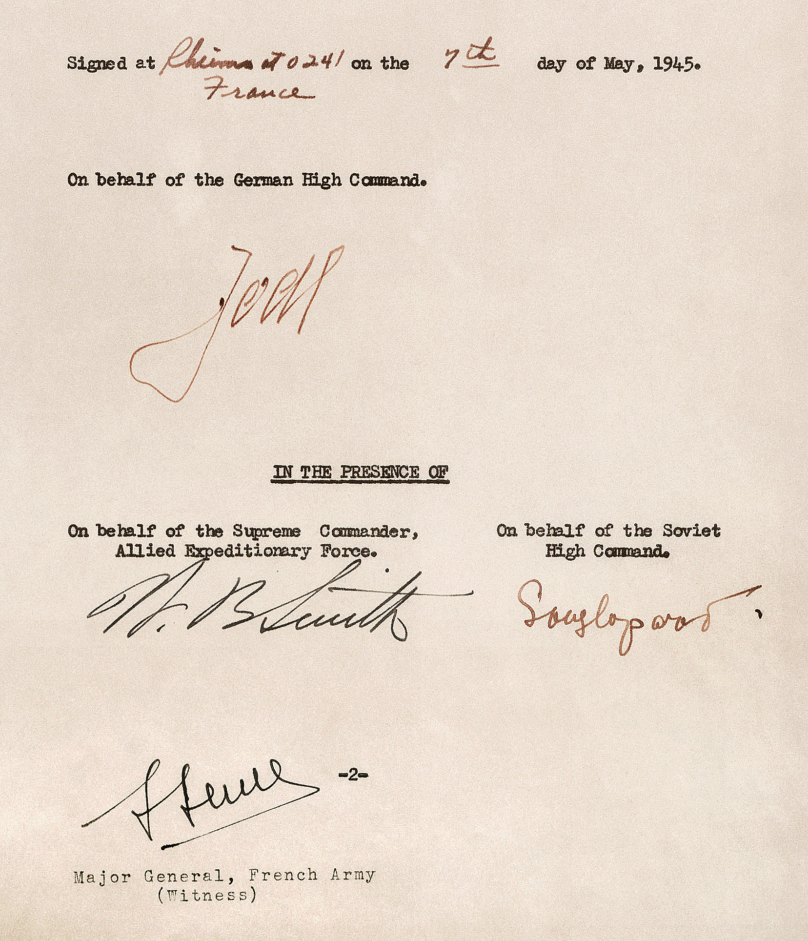 Подписи на Акте о капитуляции нацистской Германии в Реймсе, 7 мая 1945 Подписи на Акте о капитуляции нацистской Германии в Реймсе, 7 мая 1945