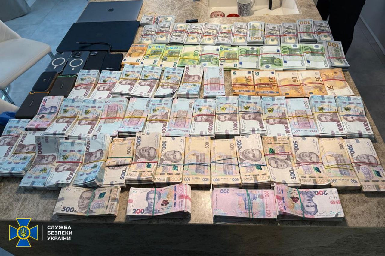 Розікрали 50 млн грн на відновленні Трипільської ТЕС: шестеро осіб отримали підозри