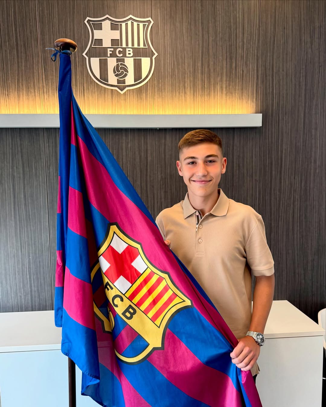 instagram.com/fcbmasia instagram.com/fcbmasia
