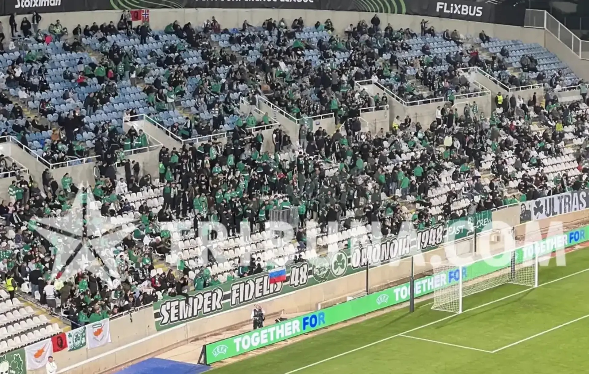 "Динамо" висловило протест проти російської символіки на єврокубковому матчі