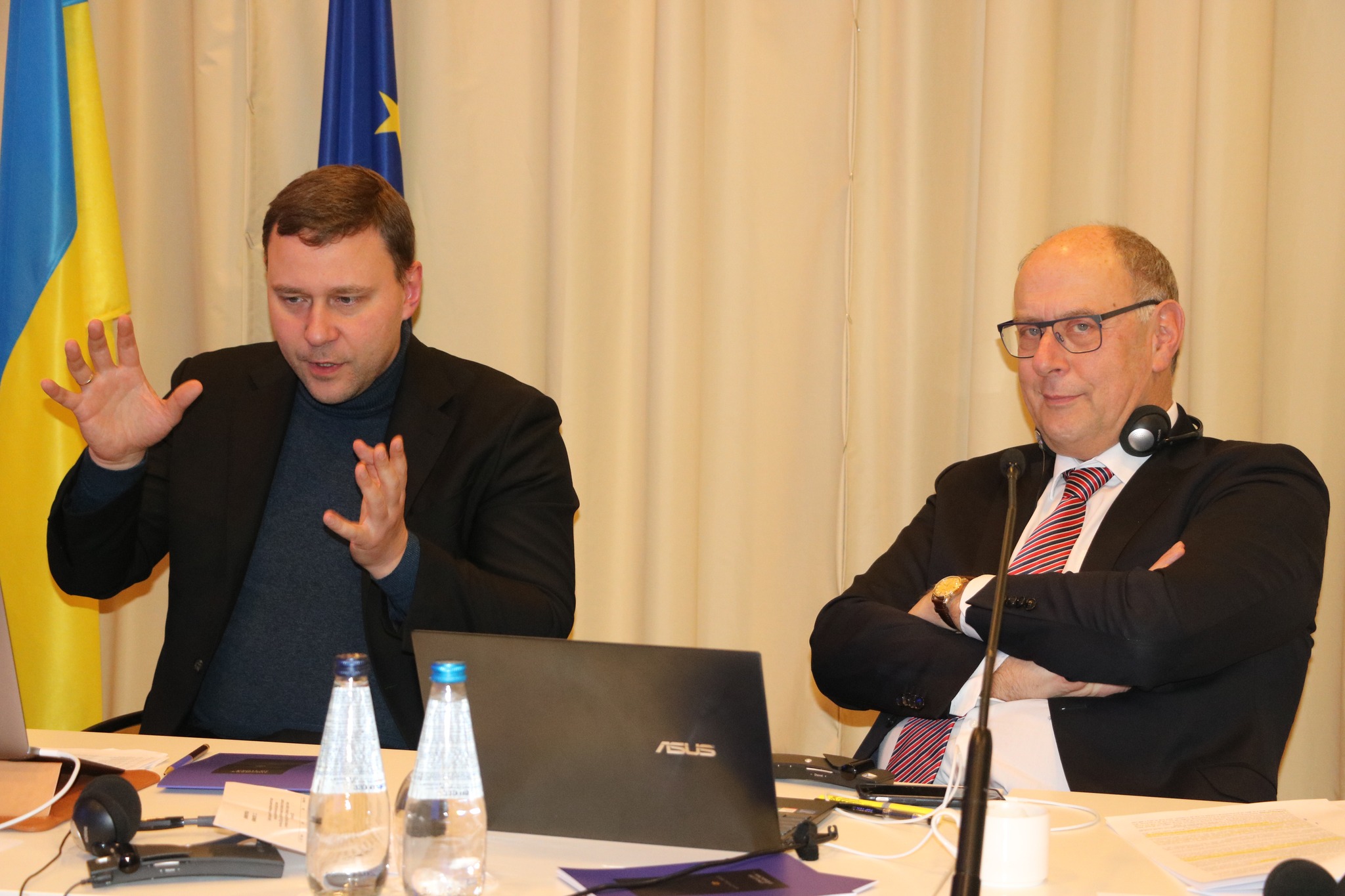 Іван Міщенко, Роберт Брукхейсен