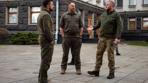 Командующие и окружение