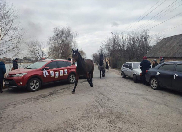 Фото мешканця Гостомеля Юрія Марчука. Перший день зеленого коридору з Бучі 9 березня