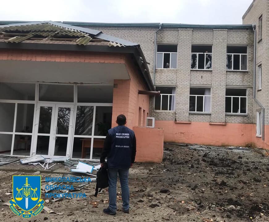 Результати російського обстрілу по Миколаєву