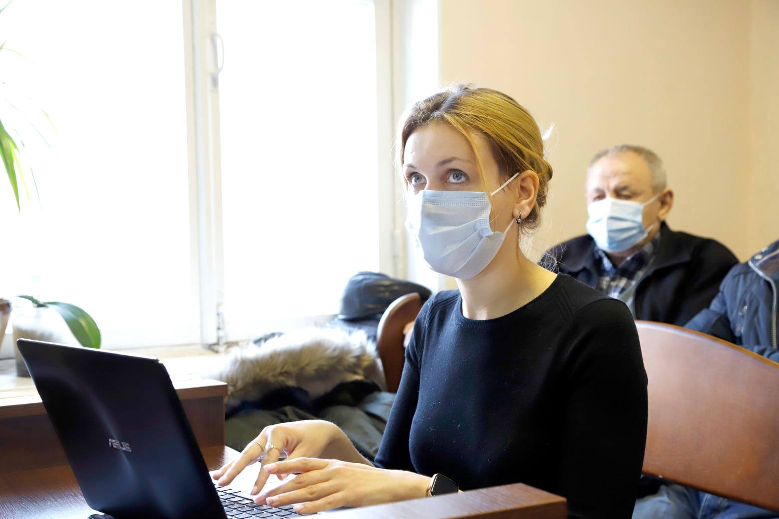 На фото Юлія Науменко — представник потерпілих у справі. Фото Олександра Тимошенка