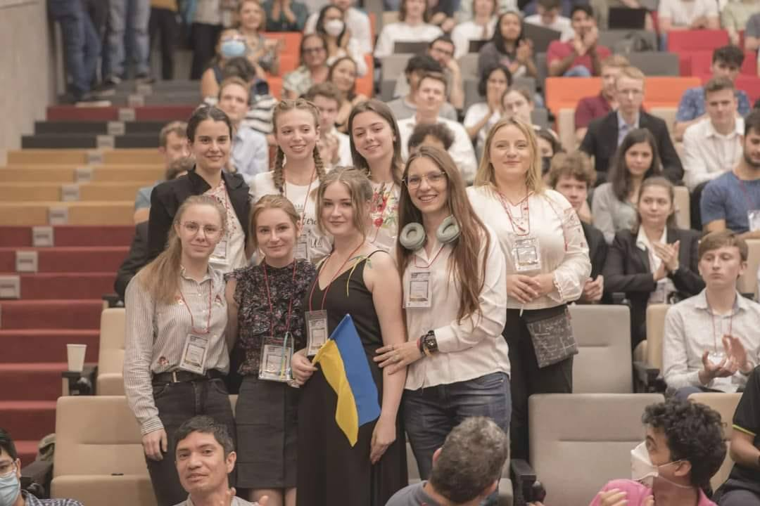 Команда на открытии турнира Команда на открытии турнира