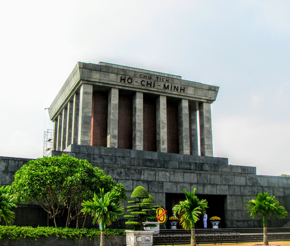    Мавзолей засновника комуністичного В’єтнаму Хо Ші Міна в Ханої.