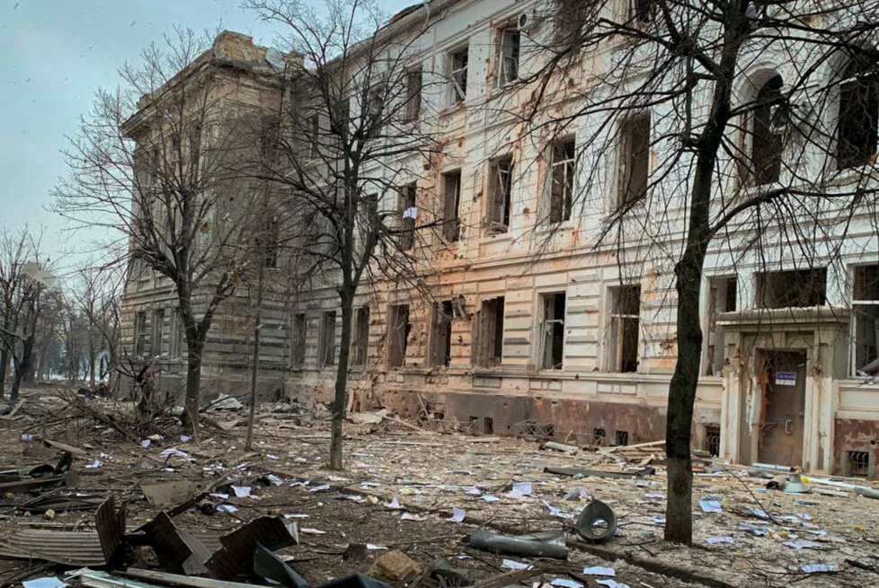 Харьковский апелляционный суд после обстрелов.