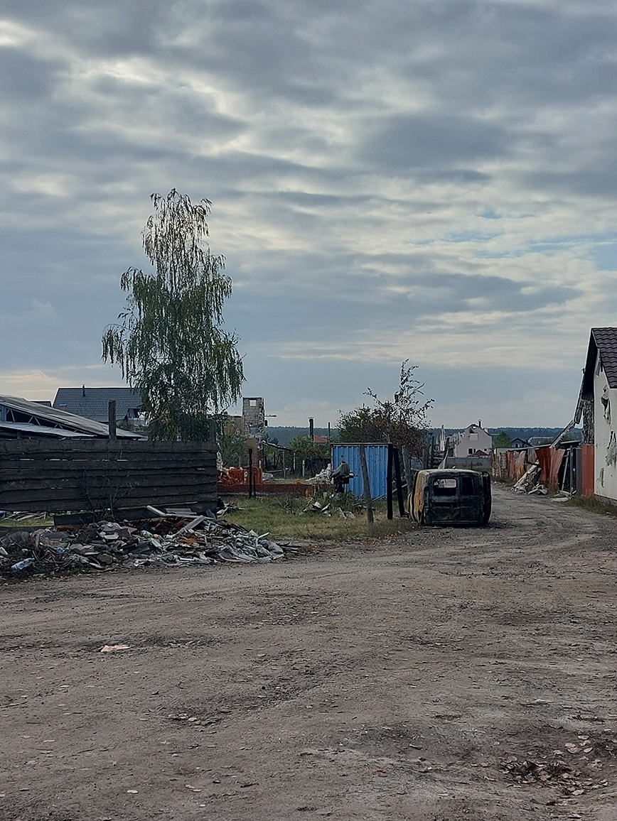 Село Мощун после боев за Киев