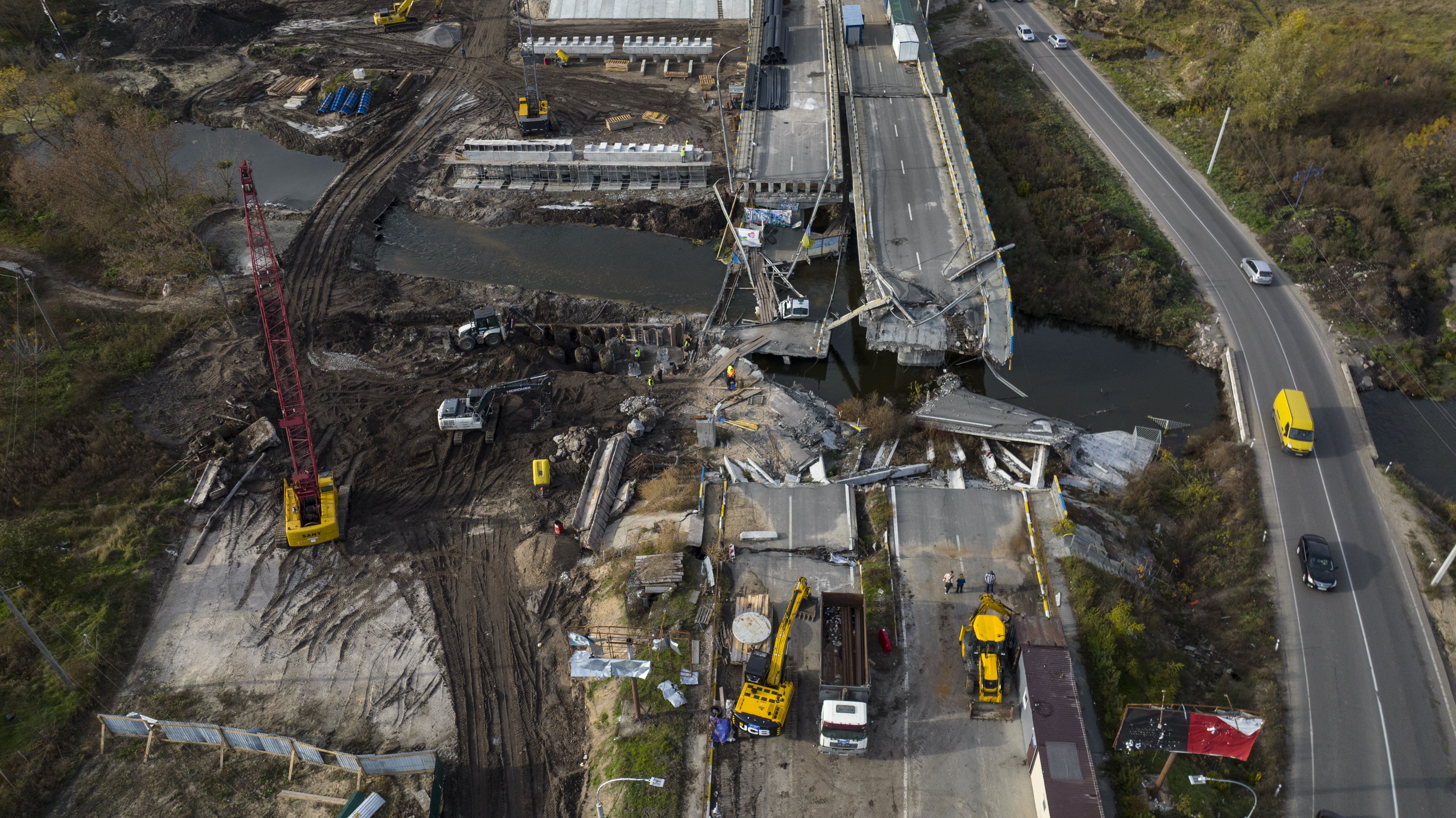 Відновлення мосту через річку Ірпінь