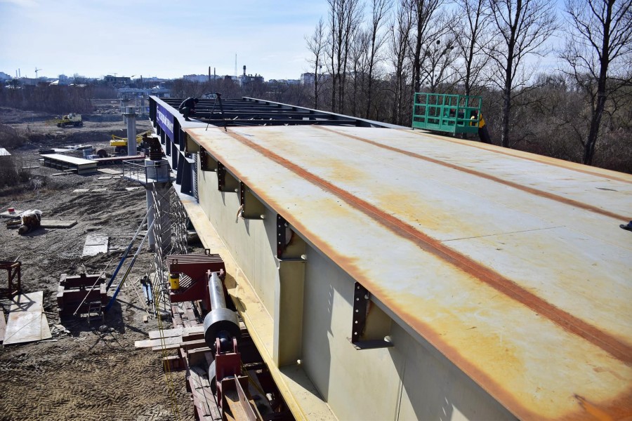 Фото недобудованого пасічнянського моста 