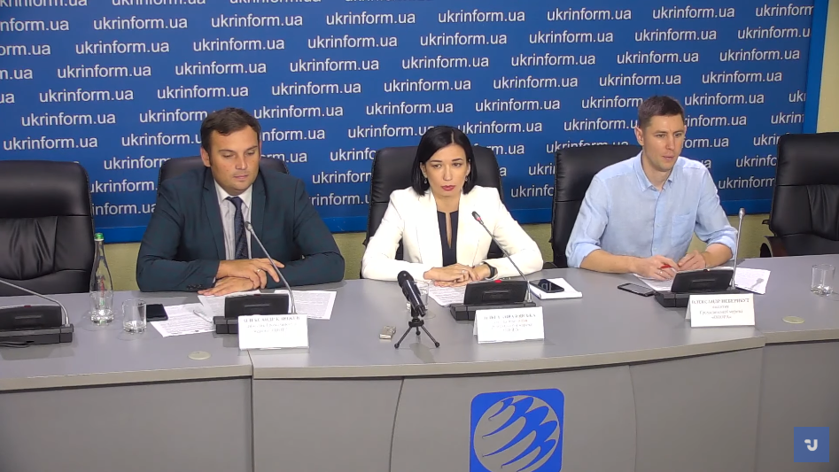 Олександр Клюжев, Ольга Айвазовська ГМ ОПОРА