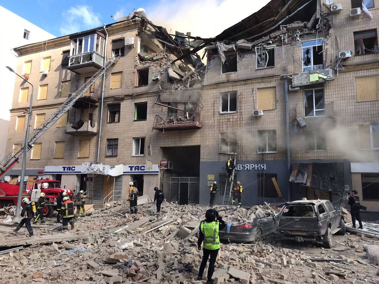 В Харькове оккупанты разрушили более пяти тысяч домов - новости Харькова -  ZN.ua