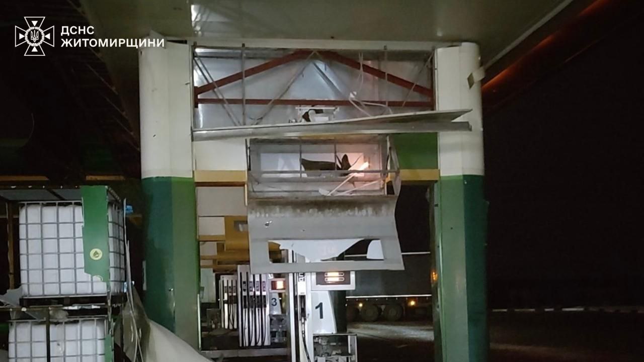 Пошкоджена АЗС