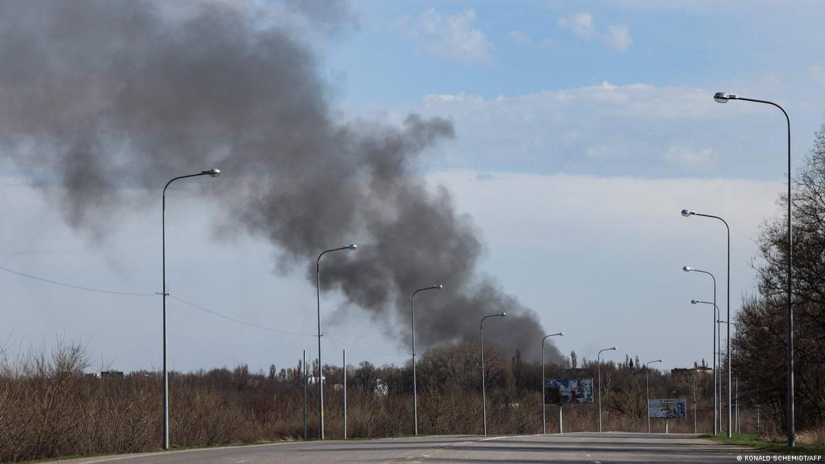 Удар по аеропорту навесні 2022 року