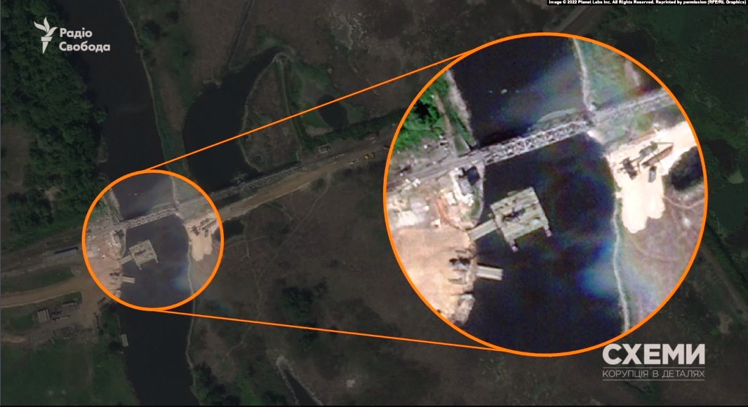 Начало строительства понтонной переправы через р. Оскол, 3 июня 2022 года