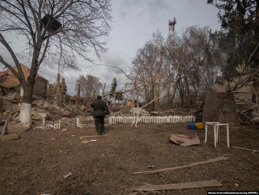 Бышев, Киевская область, 4 марта 2022 года/Фото Бышев, Киевская область, 4 марта 2022 года/Фото
