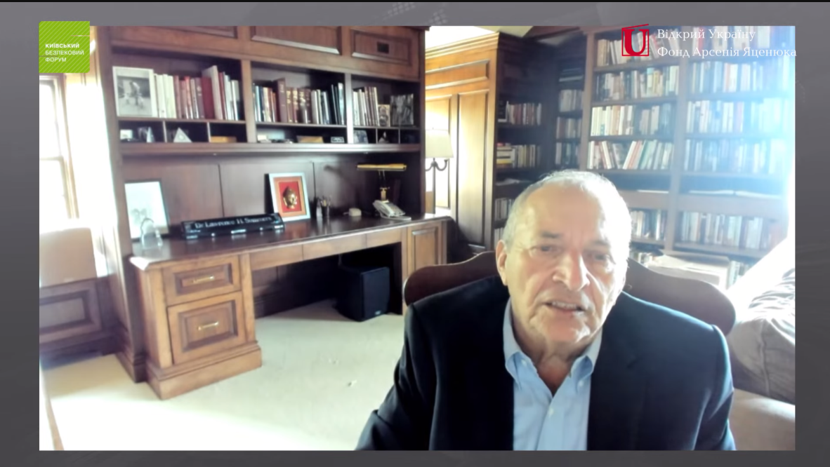 Професор економіки Гарвардського університету та міністр фінансів США (1999-2001) Лоуренс Саммерс