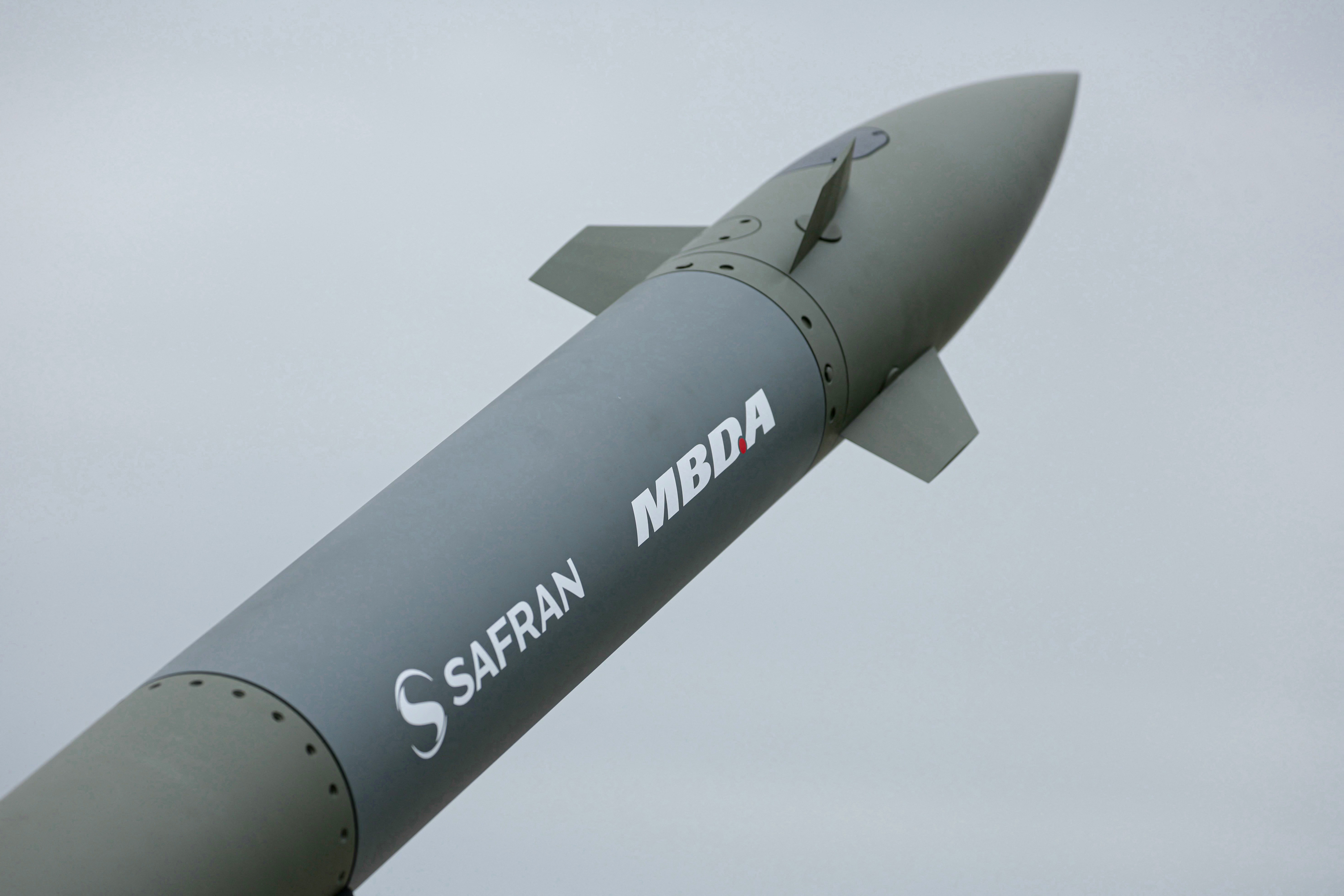 Аналог HIMARS для ЗСУ: як ліцензія на бомби Hammer відкриє Україні шлях до ракет Thundart