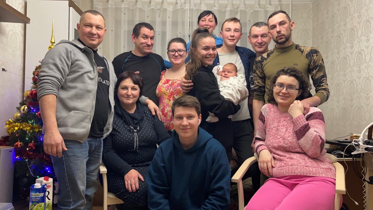 Семья Алексея Черникова. Фото Юлии Ковальчук