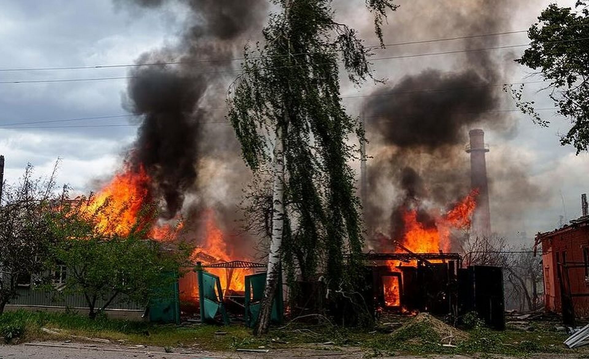 Ситуация в Волчанске крайне критическая - Россияне почти разрушили город -  карта - новости Украины - ZN.ua