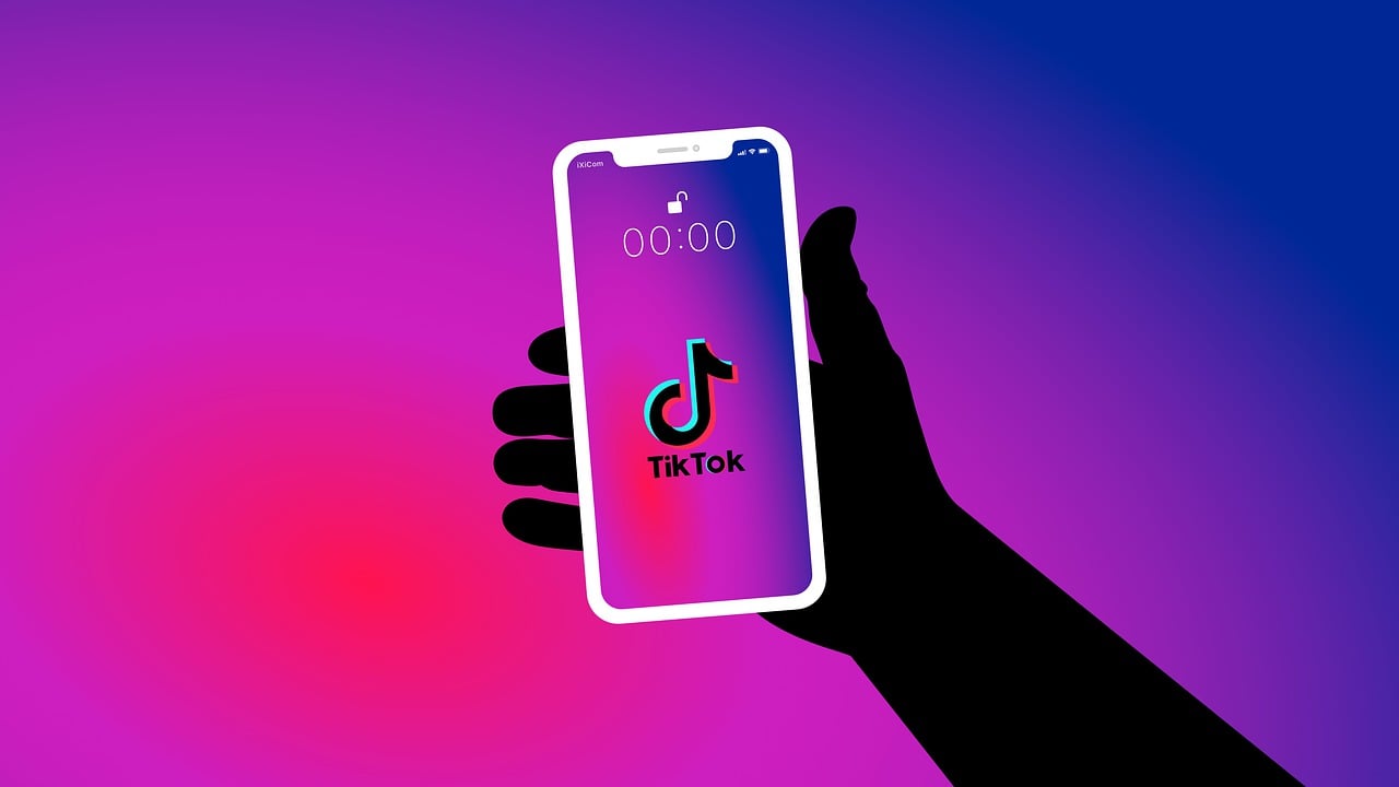 Сеть общения TikTok могут запретить с обеих сторон Атлантики - ZN.ua