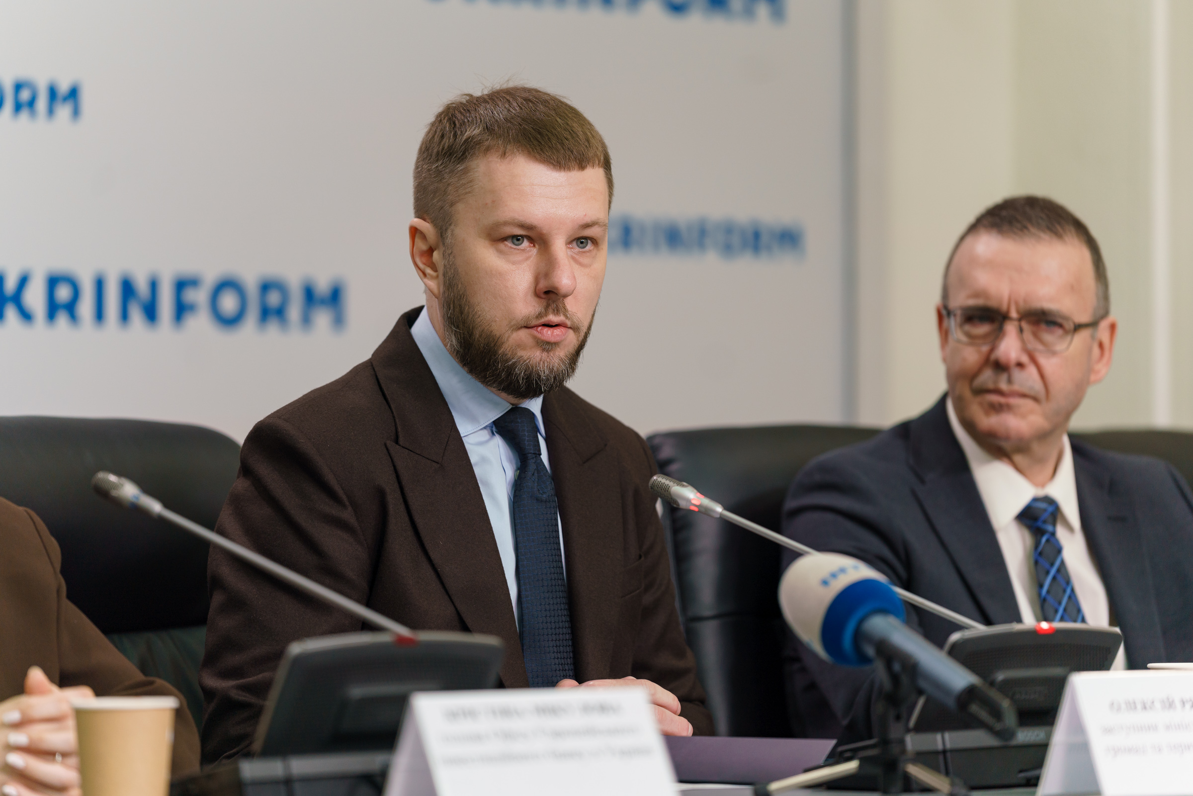 Заместитель министра развития общин и территорий Алексей Рябикин Заместитель министра развития общин и территорий Алексей Рябикин