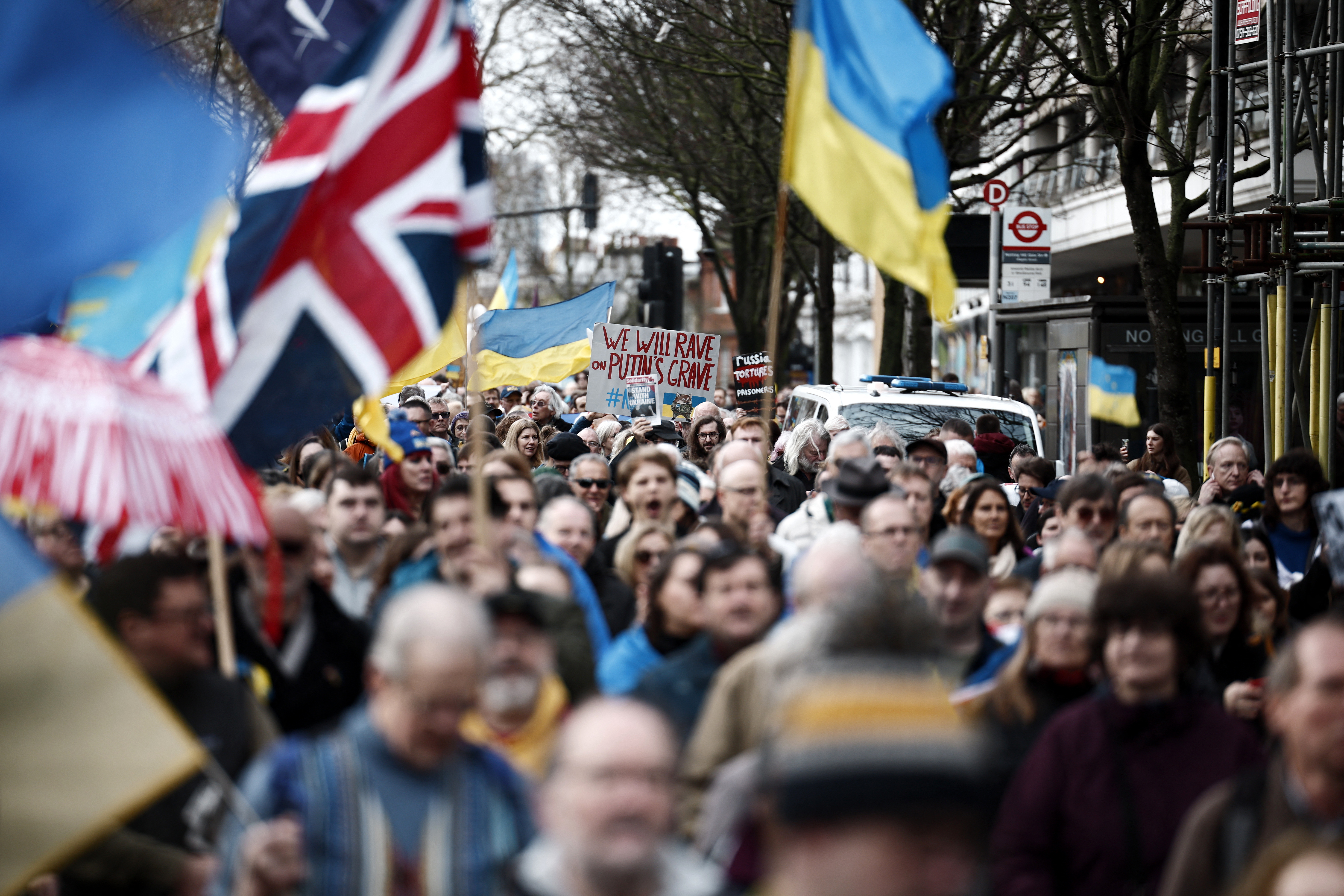 Три роки боротьби: глобальні акції на підтримку України (фото)