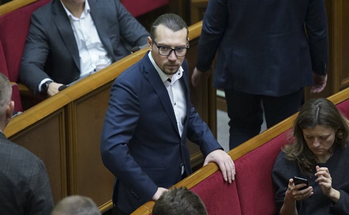 Народный депутат, председатель профильного подкомитета Виталий Безгин Народный депутат, председатель профильного подкомитета Виталий Безгин