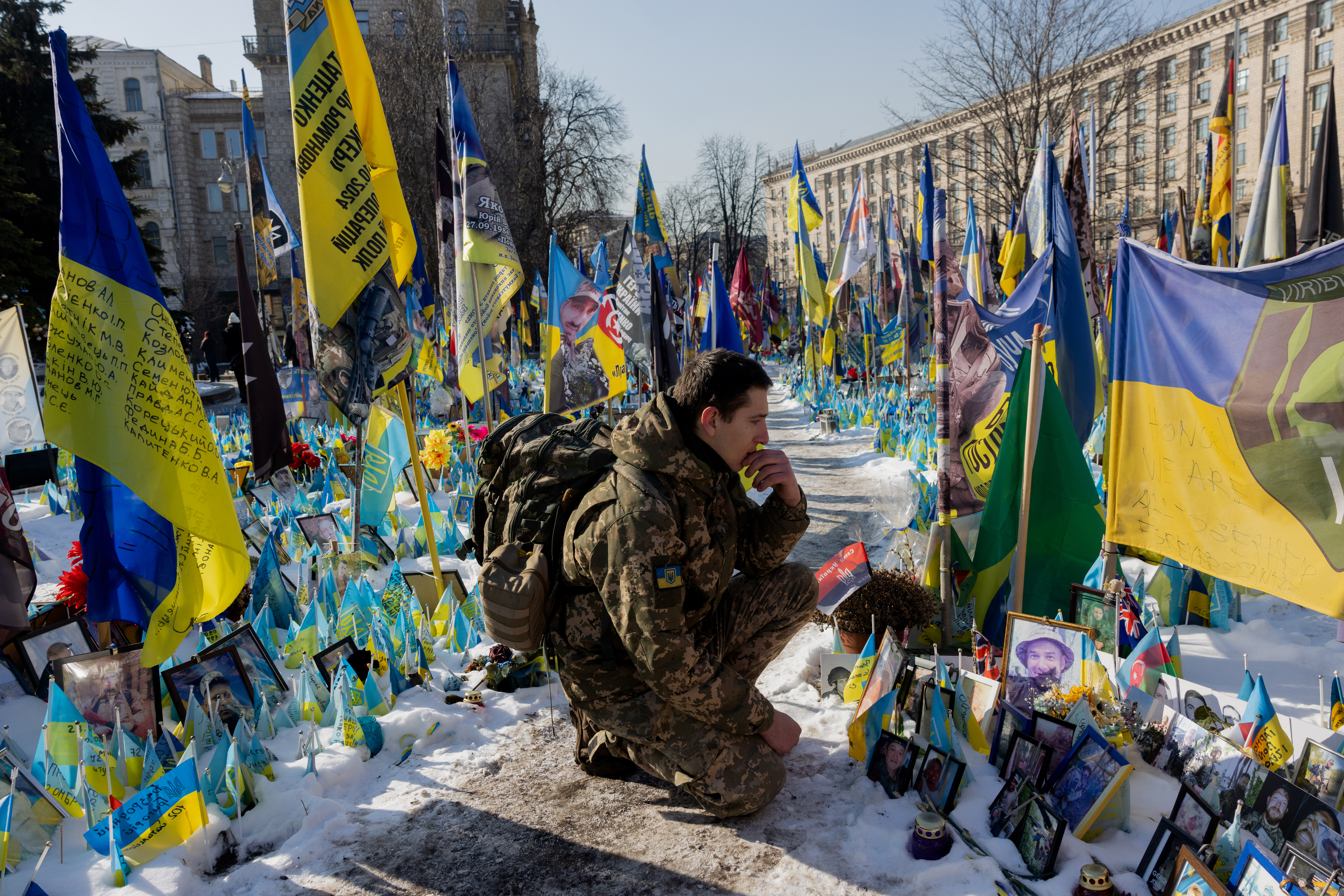 Від втрат до надії: третій рік повномасштабної війни у фотографіях