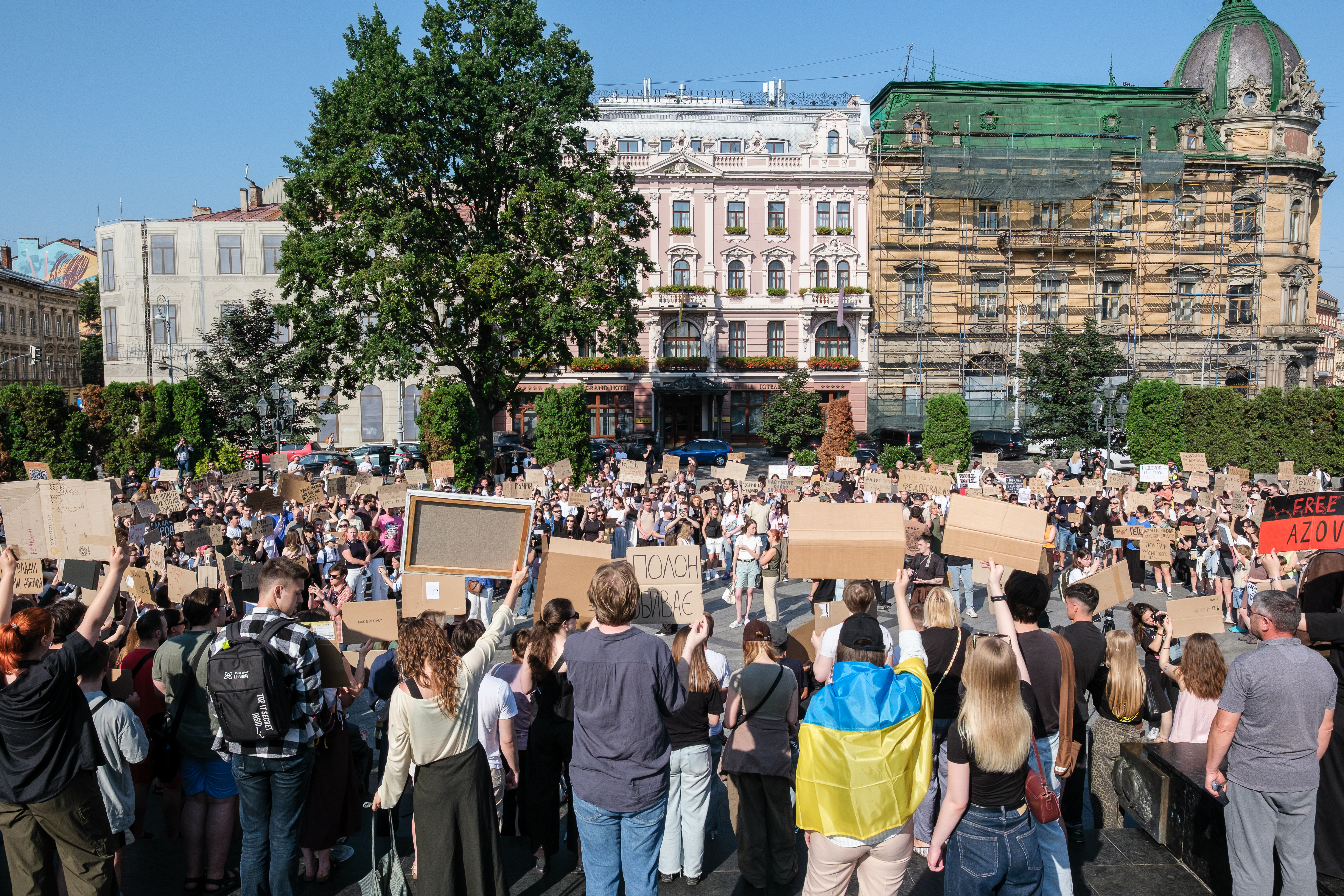 «До Європи від совка»: Україною покотилася хвиля протестів проти відставки Михайла Федорова