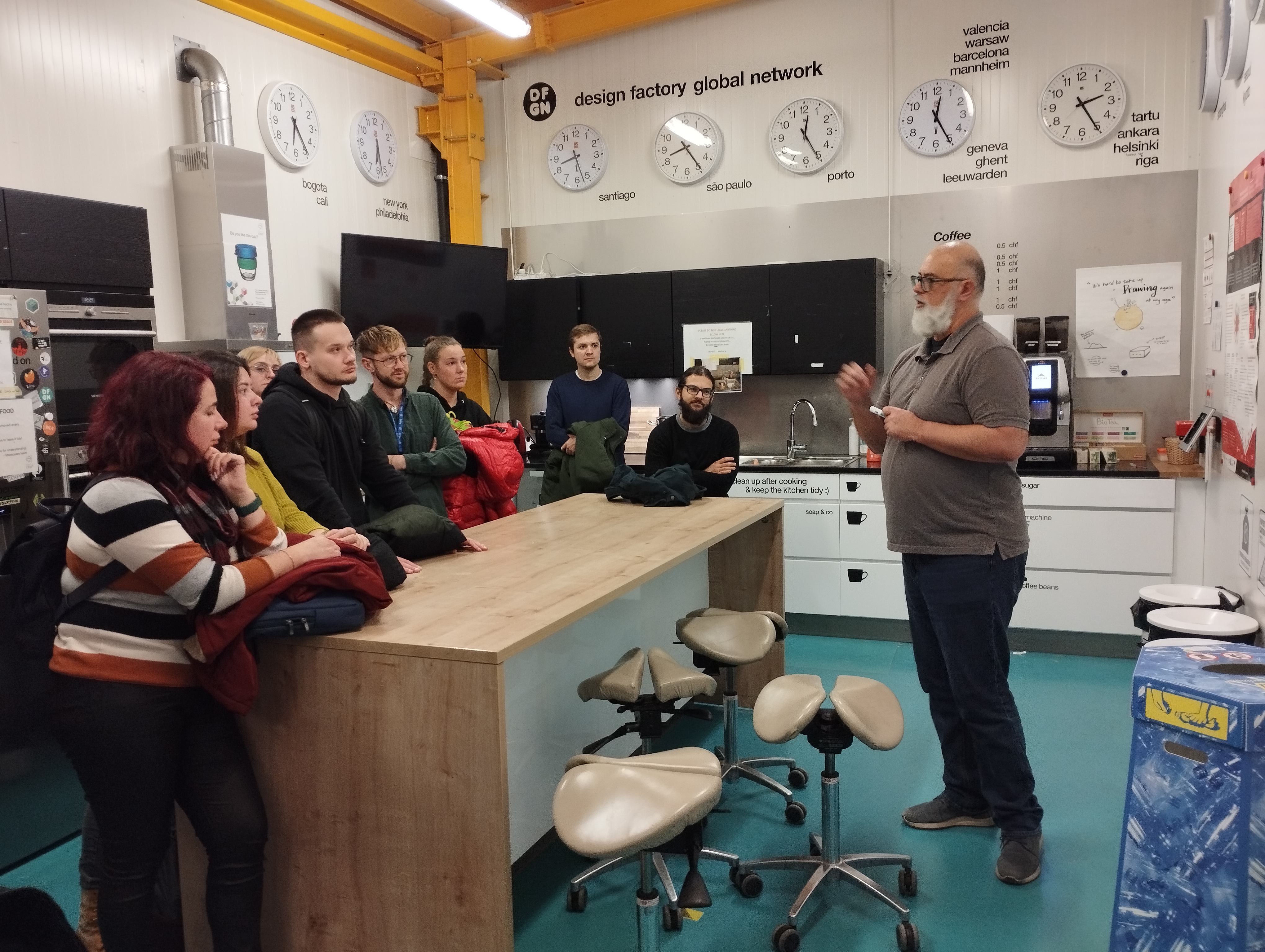 На лекції в CERN Idea Square, Женева