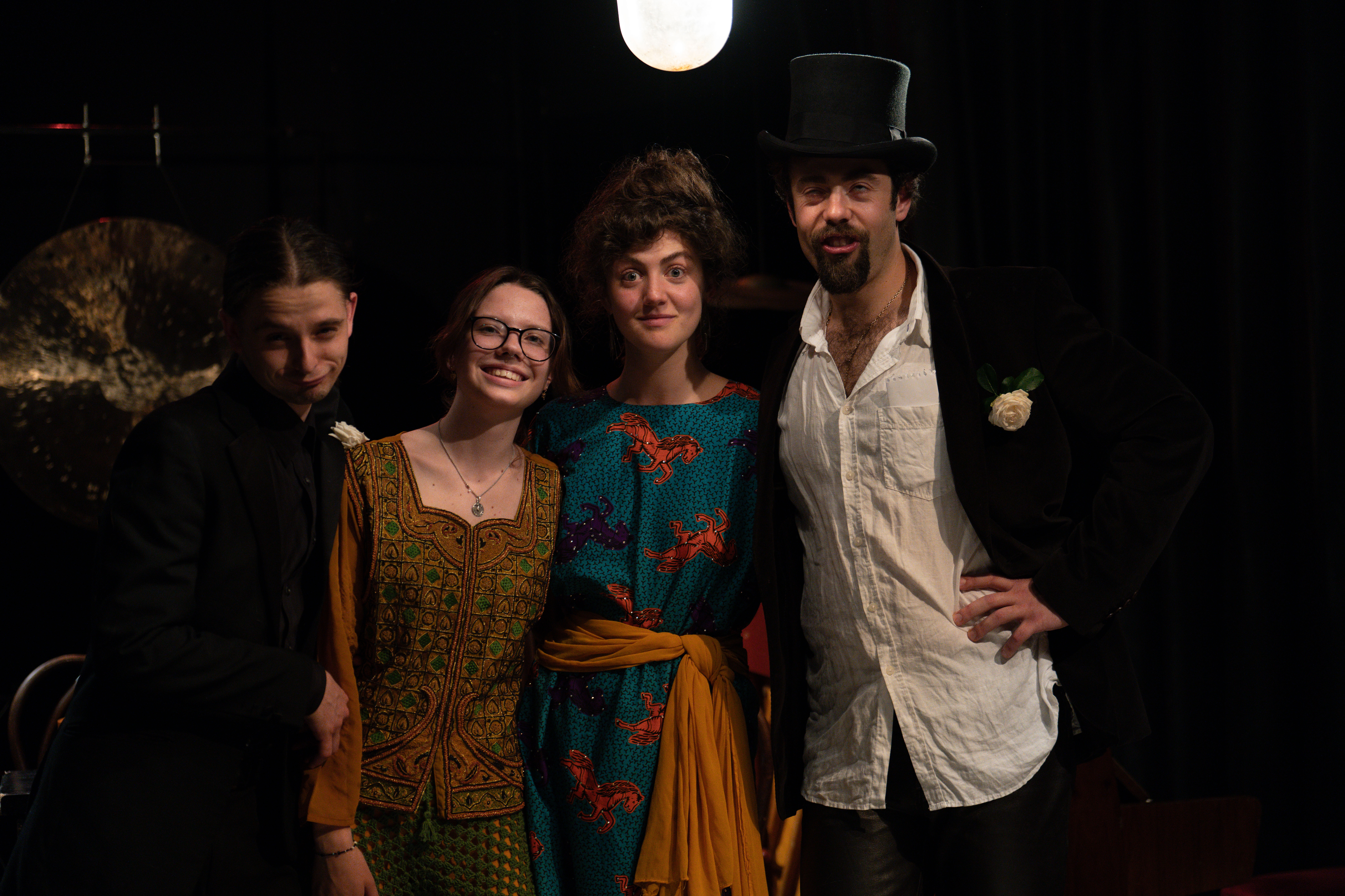 Галина з менторами курсу (акторами DakhTrio)