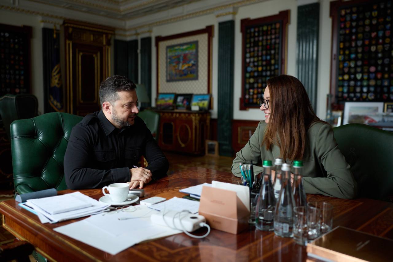 Ukrainian President Volodymyr Zelenskyy and Prime Minister Yuliia Svyrydenko at a meeting where she was informed of her resignation Ukrainian President Volodymyr Zelenskyy and Prime Minister Yuliia Svyrydenko at a meeting where she was informed of her resignation