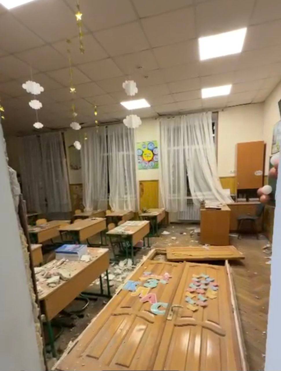 РФ атакувала Одесу: зруйновано квартири у багатоповерхівці, восьмеро постраждалих, серед них є дитина