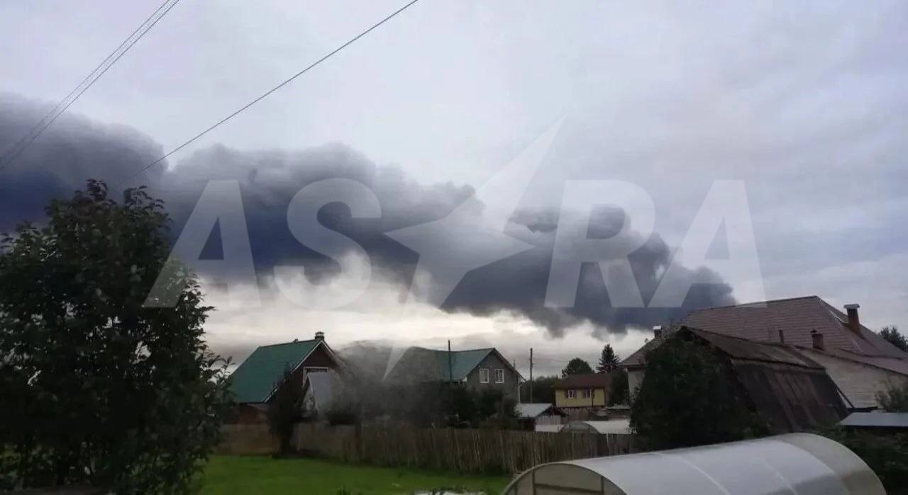 У Пермі в районі оборонного заводу «Протон-ПМ», що виробляє ракетні двигуни, спалахнула пожежа